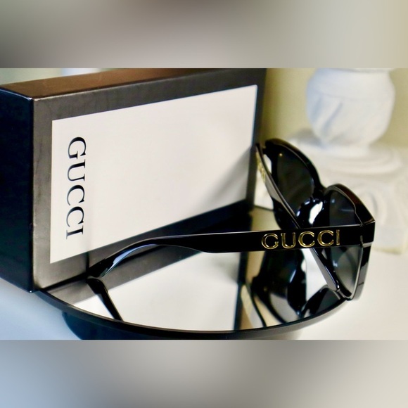 RARE AUTH GUCCI Sunglasses NY YANKEES collab  Unisex - Picture 6 of 13